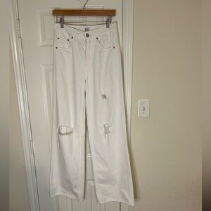 BDG White Wide-Leg Distressed Jeans